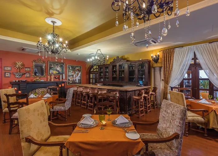 Hacienda Encantada & Residences